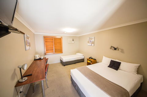 Cosmopolitan Motel & Serviced Apartments - Accommodation Rockhampton 6