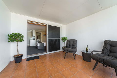Cosmopolitan Motel & Serviced Apartments - Accommodation Rockhampton 18
