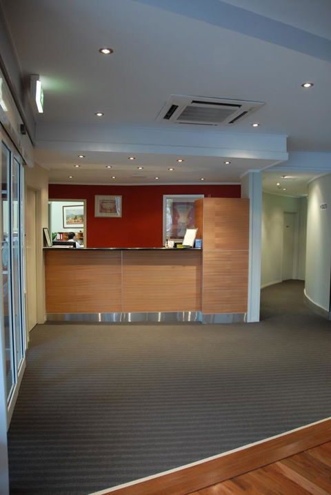 Madison Tower Mill Hotel - Accommodation Rockhampton 3