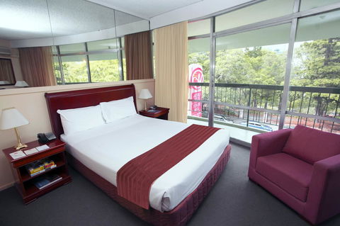 Madison Tower Mill Hotel - Accommodation Rockhampton 4