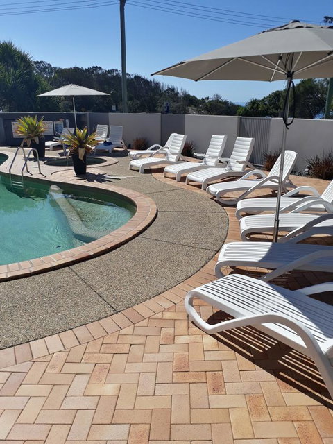Pandanus Coolum Beach - Accommodation Rockhampton 2