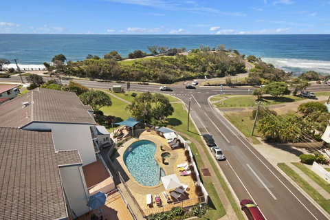 Pandanus Coolum Beach - Accommodation Rockhampton 0