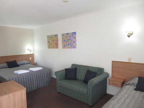 Riviera On Ruthven - Accommodation Rockhampton 2