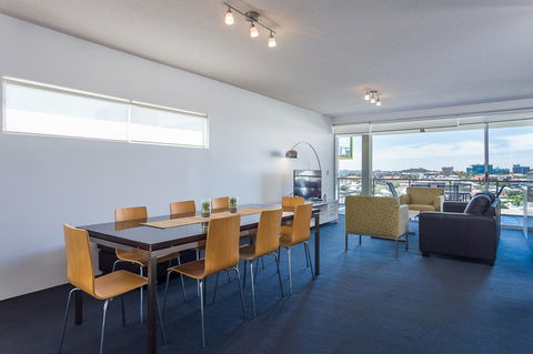 Oxygen Apartments - Accommodation Rockhampton 6