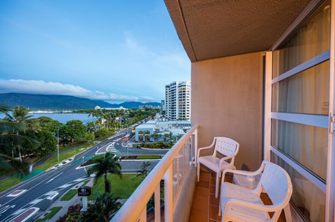 DoubleTree By Hilton Cairns - Accommodation Rockhampton 25