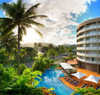 DoubleTree by Hilton Cairns - Accommodation Rockhampton