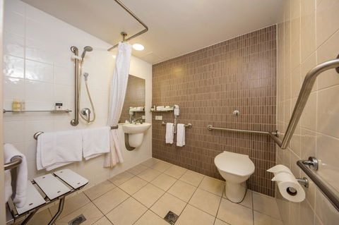 DoubleTree By Hilton Cairns - Accommodation Rockhampton 34