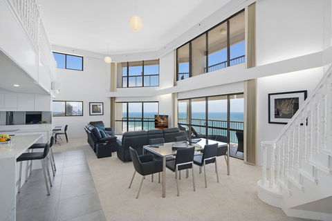 Burleigh Esplanade Apartments - Accommodation Rockhampton 35