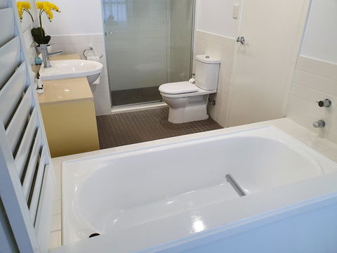 Azure Sea Whitsunday Resort - Accommodation Rockhampton 3
