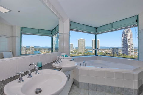 The Waterford On Main Beach - Accommodation Rockhampton 25