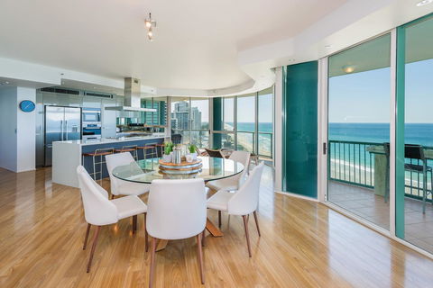 The Waterford On Main Beach - Accommodation Rockhampton 10