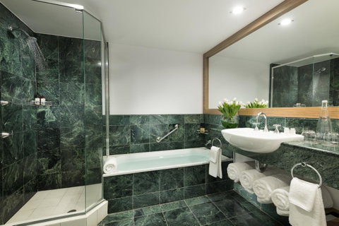 Sofitel Gold Coast Broadbeach - Accommodation Rockhampton 2