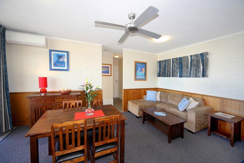 Surf Dance Apartments - Accommodation Rockhampton 34