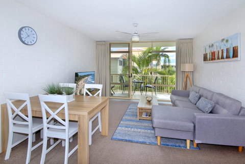 Surf Dance Apartments - Accommodation Rockhampton 4