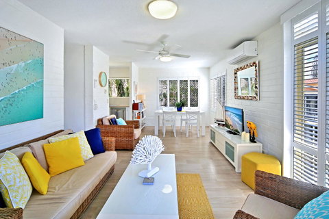 Surf Dance Apartments - Accommodation Rockhampton 14