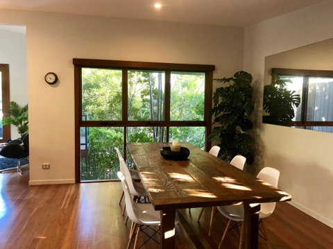 Villa 1 - 3 Parkedge Road - Accommodation Rockhampton 11