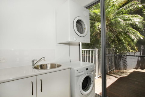 224 Centenary Heights Road Coolum Beach, 500 Dollar Bond, Linen Included - Accommodation Rockhampton 14