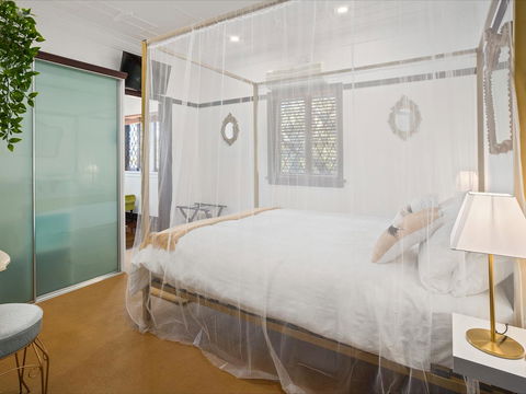 Anville Court - Accommodation Rockhampton 9