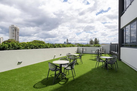 Ruby Gold Coast By Serain - Accommodation Rockhampton 10