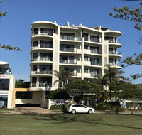 Meridian Alex Beach Apartments - Accommodation Rockhampton