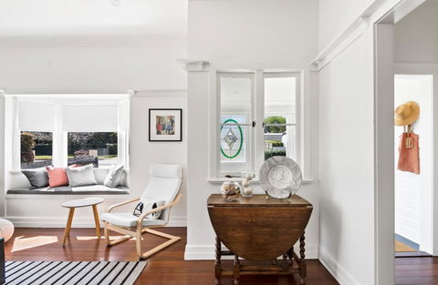 The Lighthouse - Accommodation Rockhampton 3