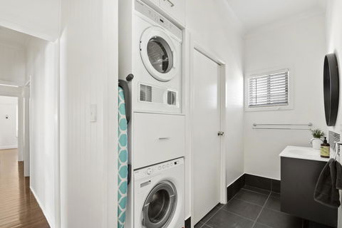 The Lighthouse - Accommodation Rockhampton 15