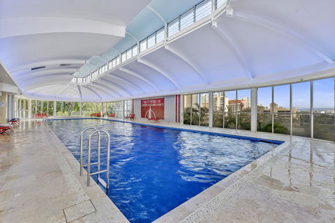 Chevron Renaissance - HR Surfers Paradise - Accommodation Rockhampton 4