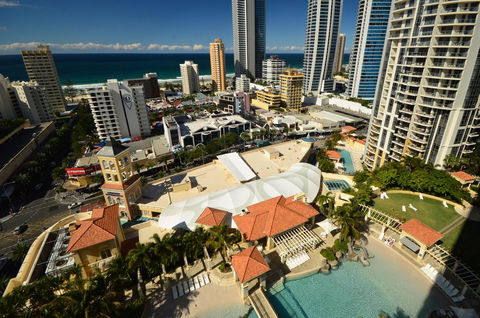 Chevron Renaissance - HR Surfers Paradise - Accommodation Rockhampton 25