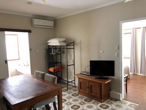 Montville Holiday Apartments - Accommodation Rockhampton 16
