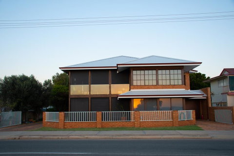 Waterside House Kalbarri - Accommodation Rockhampton 0