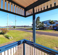 Waterside Retreat - Accommodation Rockhampton