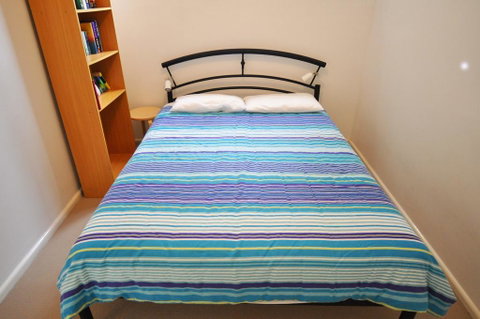 WAVES ON FLORIDA - SURF SIDE - Accommodation Rockhampton 3