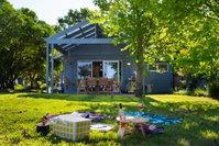 Book Daylesford Accommodation Vacations Accommodation Rockhampton Accommodation Rockhampton