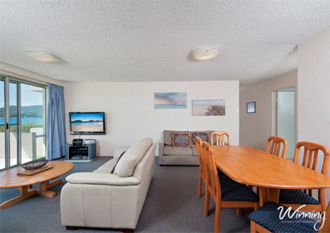 Weatherly Close, Ocean Shores, Unit 07, 27 - Accommodation Rockhampton 3