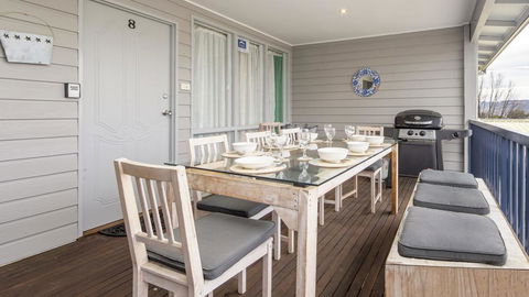 Wendaleigh 8 - Central Unit - Accommodation Rockhampton 0