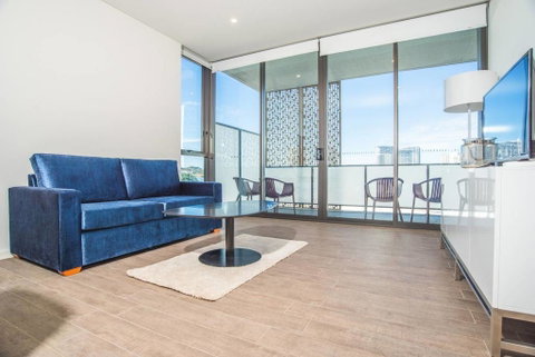 Wentworth Point 2Beds1Study2Bath Brand New APT - Accommodation Rockhampton 0