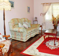 West End Retreat - Accommodation Rockhampton