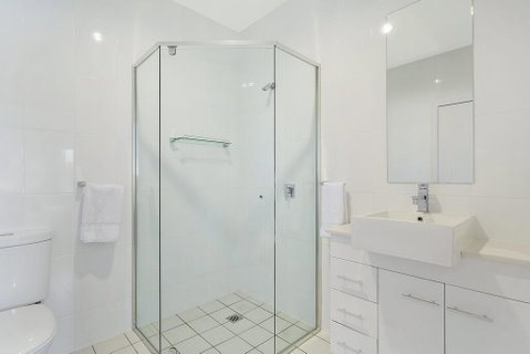 Wharf Apartment Unit 15 - Accommodation Rockhampton 2