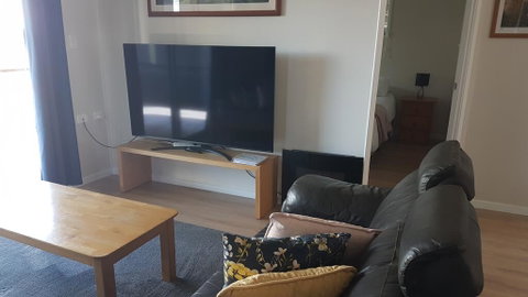 White Cedar Cottage - Accommodation Rockhampton 2