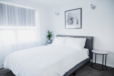 White On Wright Clare - Accommodation Rockhampton 3