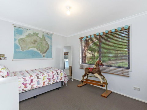Willan - 43 Powling Street - Accommodation Rockhampton 2