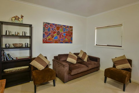 William Creek Camp Ground & Units - Accommodation Rockhampton 2