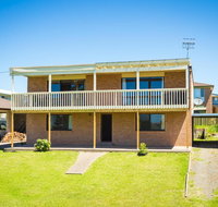 Williams Wonder - Large Beach House - Accommodation Rockhampton