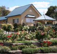 Willows Motel - Accommodation Rockhampton