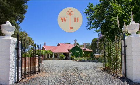 Wilsford House - Accommodation Rockhampton 0