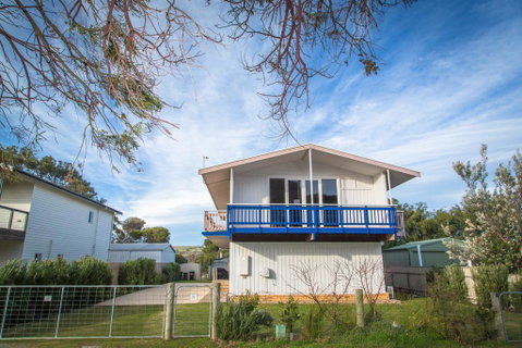 Wilto By The Beach - 4 (1) Wilto Street - Accommodation Rockhampton 0