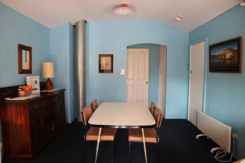 Wind Song Mountain Retreat - Accommodation Rockhampton 3