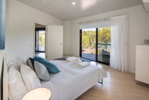 Wirraway Luxury Chalet - Accommodation Rockhampton 2