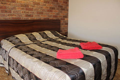 Woomargama Motel - Accommodation Rockhampton 2