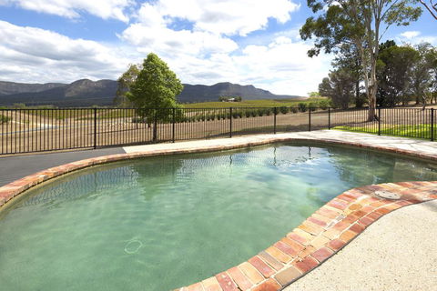 Worthington's Guest Cottage - Accommodation Rockhampton 1